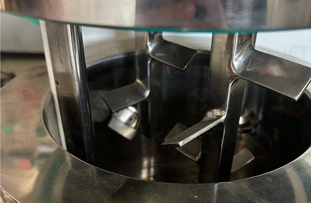 folding blade double planetary mixer